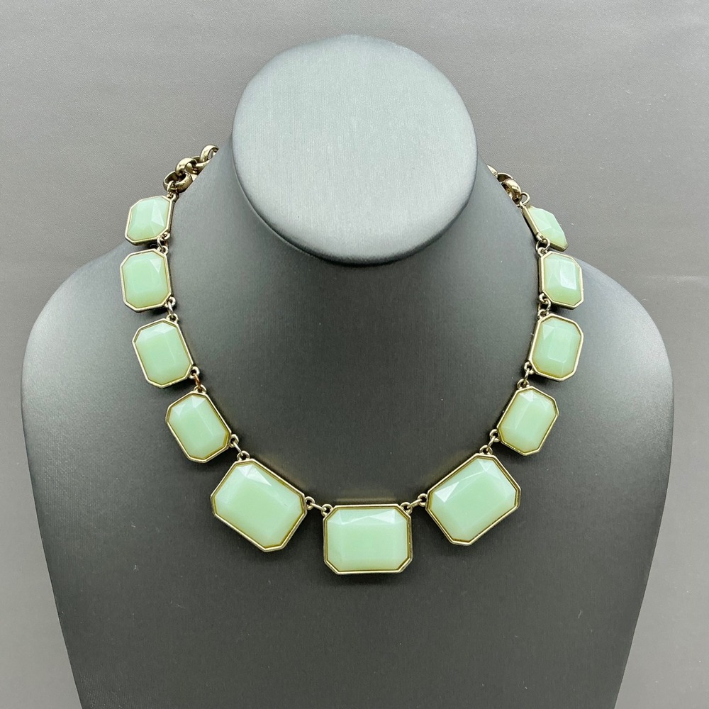 J Crew Statement Necklace Women Green Gold Tone Emerald Cut Cabochon Link Chain